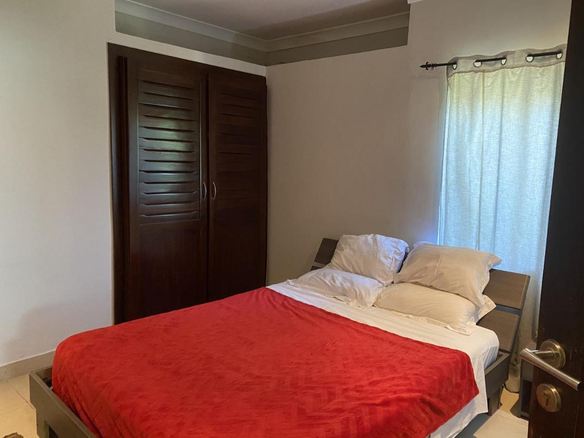 B Bakerstreet - Beautiful Two Bedroom Apartment Акра Екстериор снимка